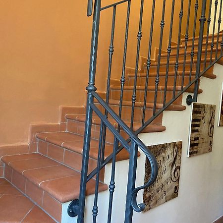 Villa Casolare Di Adele Montecarlo Esterno foto